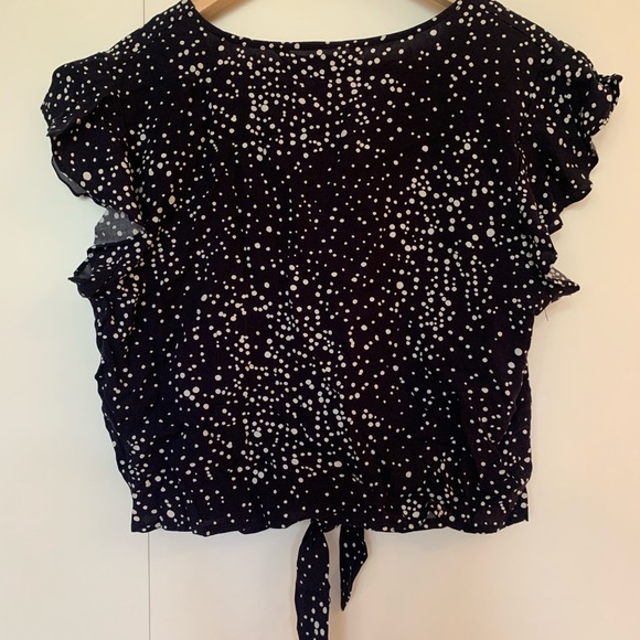 Cupcakes & Cashmere navy and white blouse. - Picture 4 of 5